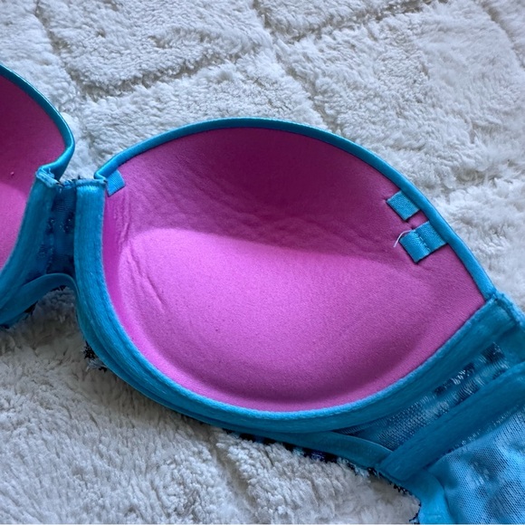 Victoria's Secret PINK | Blue Leopard Strapless Multi Way Push Up Bra | Size 34B - Picture 7 of 10